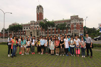 A group of HD students at their summer exploration in Taiwan